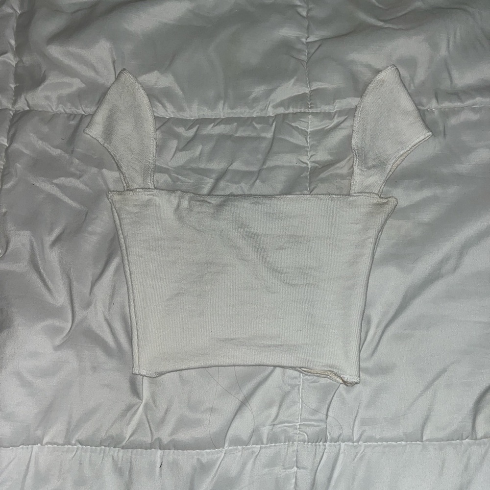 white fox crop top